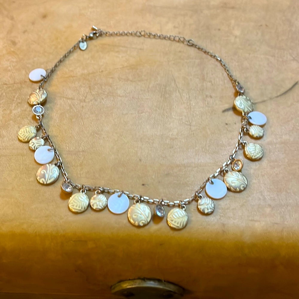 LIA SOPHIA necklace NWOT